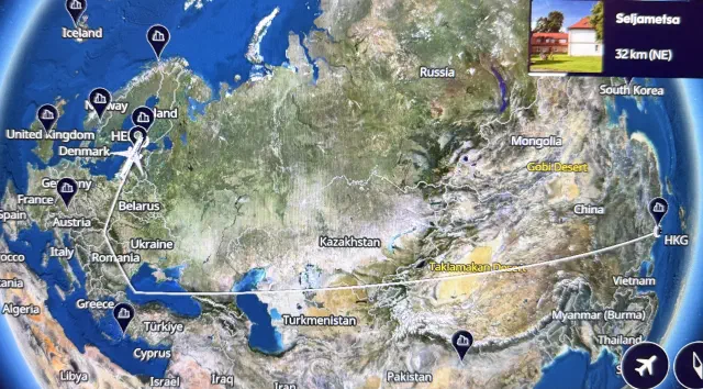 A random route avoiding Ukranian and Russian airspace