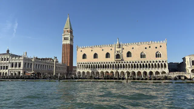 St Mark&rsquo;s Square