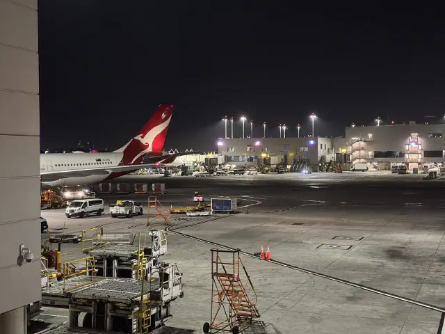 Qantas at LAX